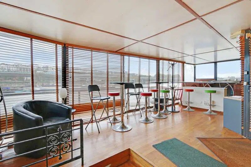 Office in Boulogne-Billancourt for lease - Interior Photo - Image 2 of 10