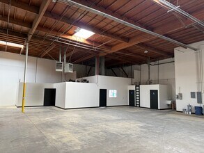4450 Dupont Ct, Ventura, CA for lease Interior Photo- Image 2 of 24