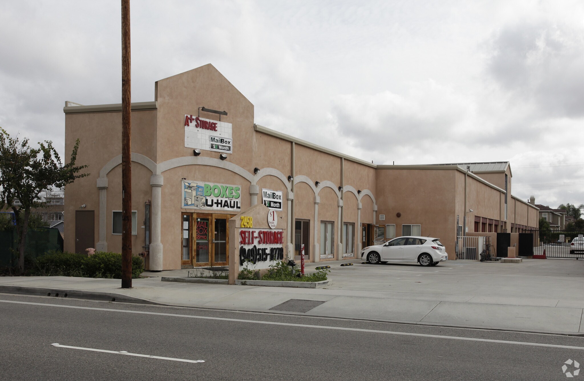 2458 Newport Blvd, Costa Mesa, CA à vendre Photo principale- Image 1 de 1