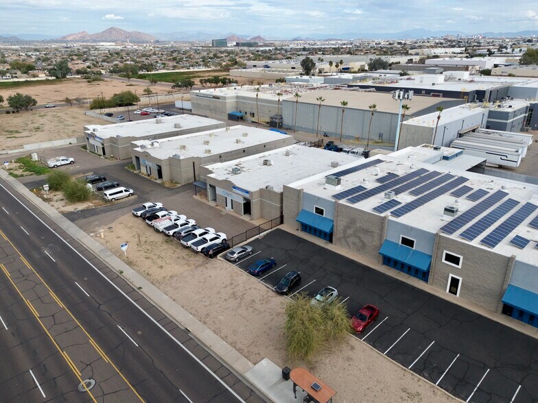 5621 S 24th St, Phoenix, AZ for sale - Building Photo - Image 2 of 5