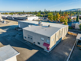 619 S Fir St, Medford OR - Life Science