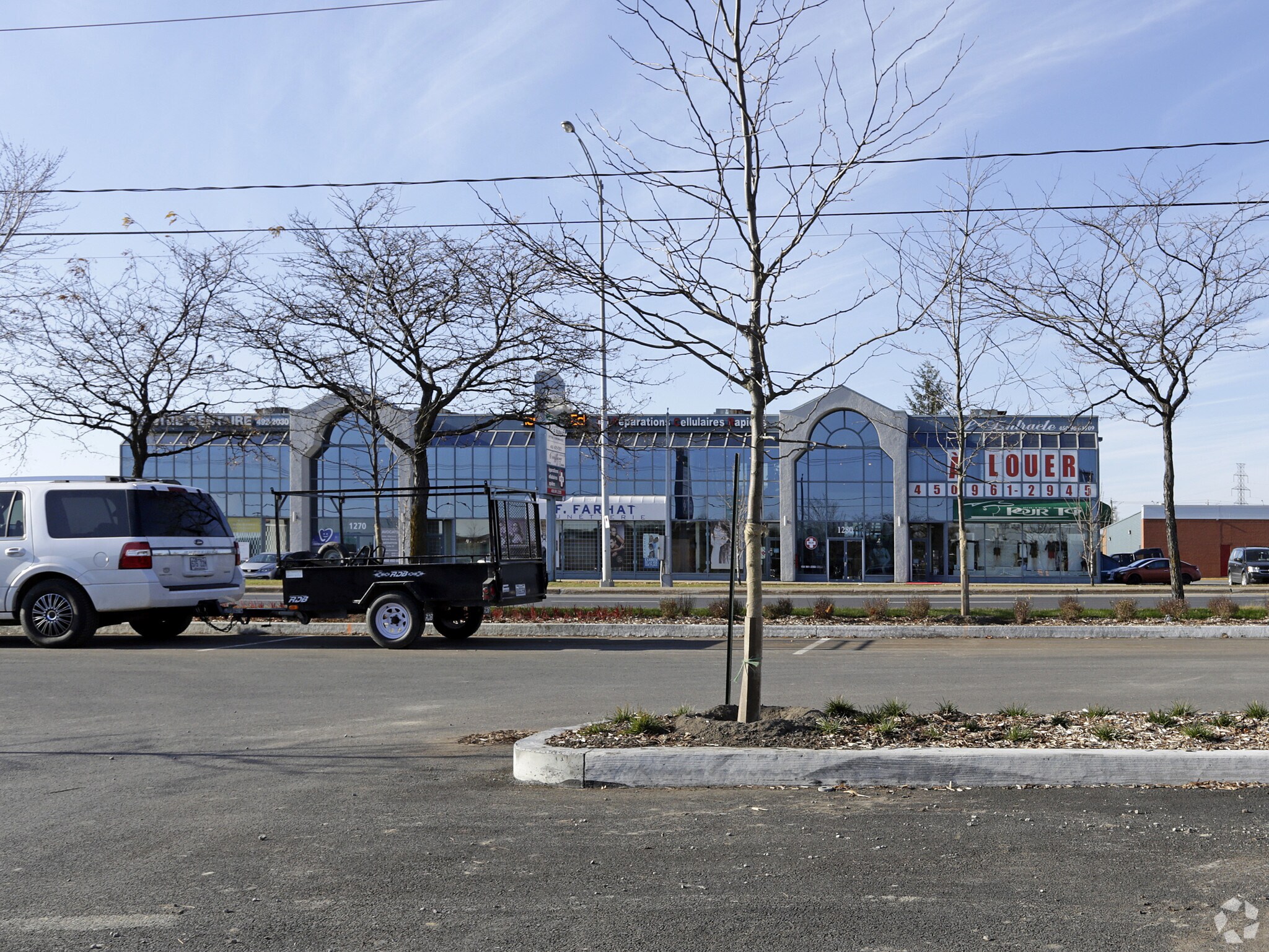 1270-1280 Boul Moody, Terrebonne, QC for sale Primary Photo- Image 1 of 1