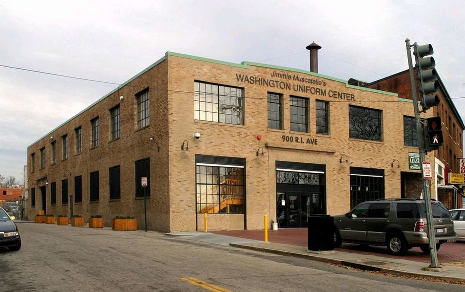 900 Rhode Island Ave NE, Washington, DC à louer - Photo du bâtiment - Image 2 de 3