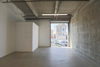 2744 E 11th St, Oakland, CA for lease Interior Photo- Image 1 of 8