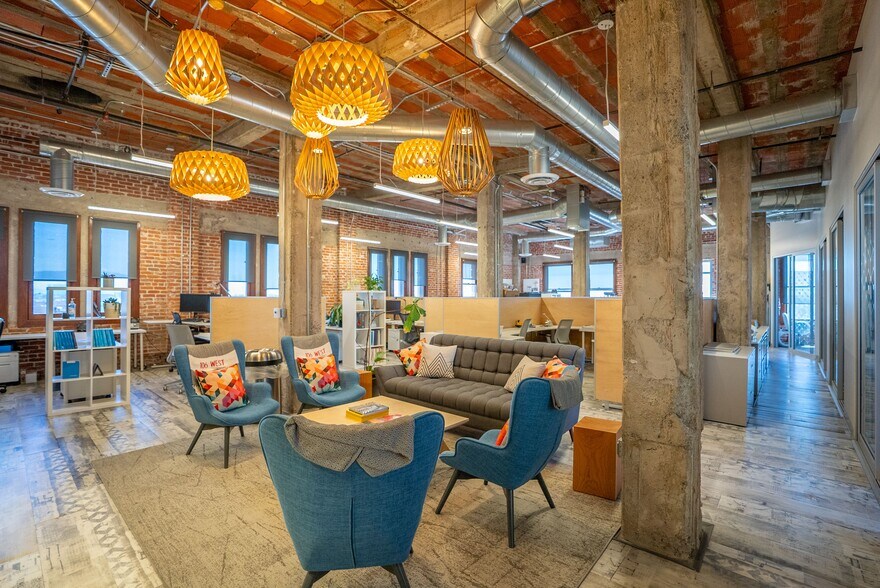 106 W 4th St, Santa Ana, CA for sale - Interior Photo - Image 3 of 16