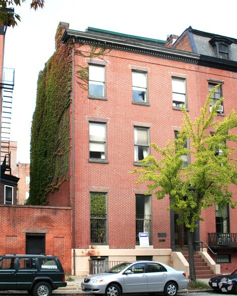 16 W Madison St, Baltimore, MD à louer - Photo du bâtiment - Image 2 de 5