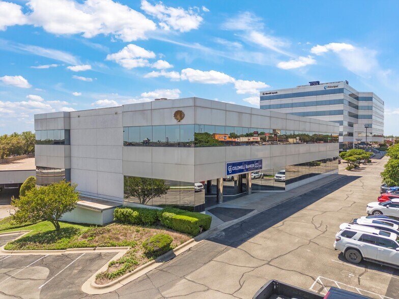 500 N Valley Mills Dr, Waco, TX for lease - Building Photo - Image 1 of 5