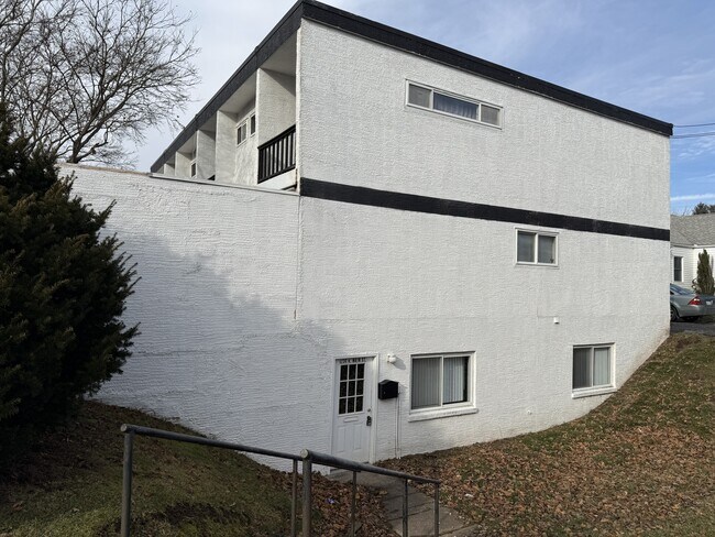 Plus de détails pour 1234 W Main St, Newark, OH - Bureau/Médical à louer