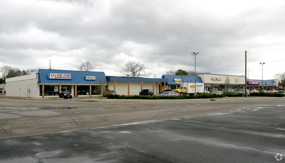 3100-3126 High St, Portsmouth, VA à louer - Photo du bâtiment - Image 2 de 9
