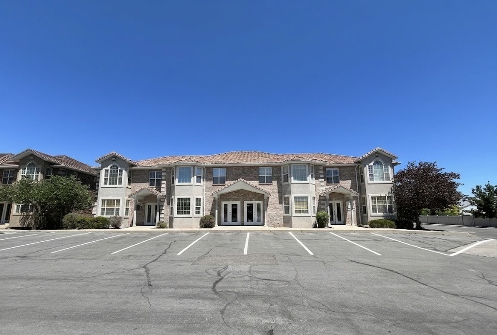 8823 S Redwood Rd, West Jordan, UT 84088 - Unit B - - Interior Photo - Image 1 of 4