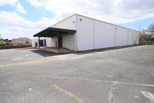 5600 N Western Ave, Oklahoma City OK - Warehouse