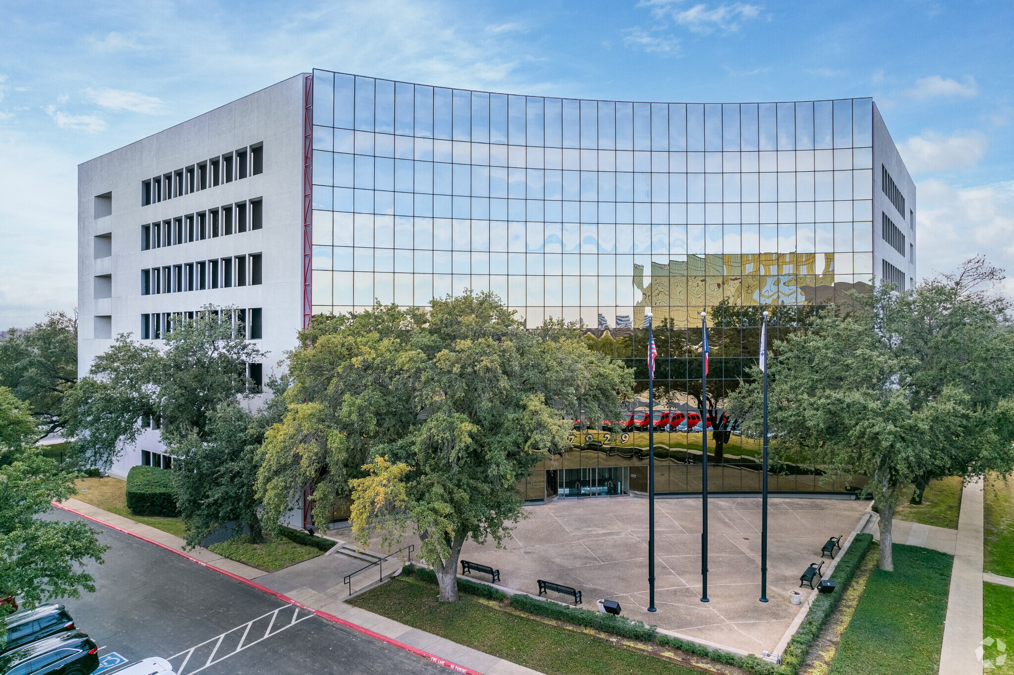 7929 Brookriver Dr, Dallas, TX for sale Building Photo- Image 1 of 28