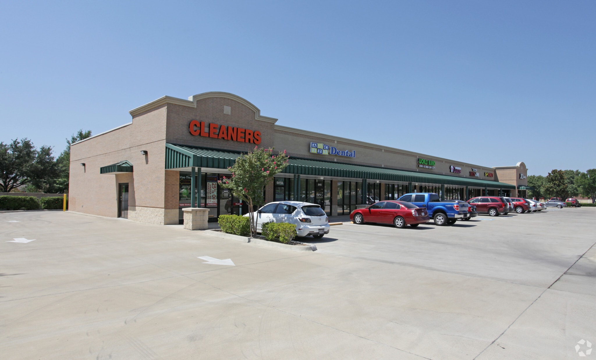 5400-5420 Basswood Blvd, Fort Worth, TX for lease Primary Photo- Image 1 of 14