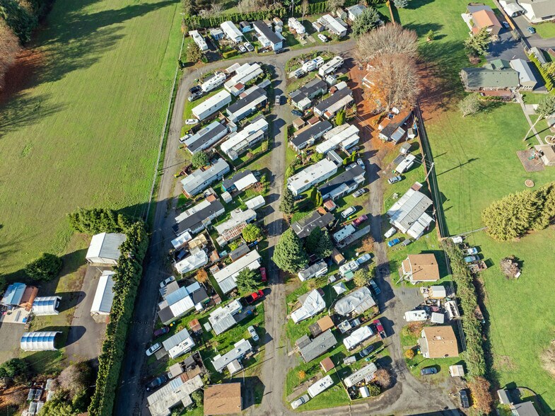 33549 Cherry Way, Scappoose, OR for sale - Building Photo - Image 2 of 2