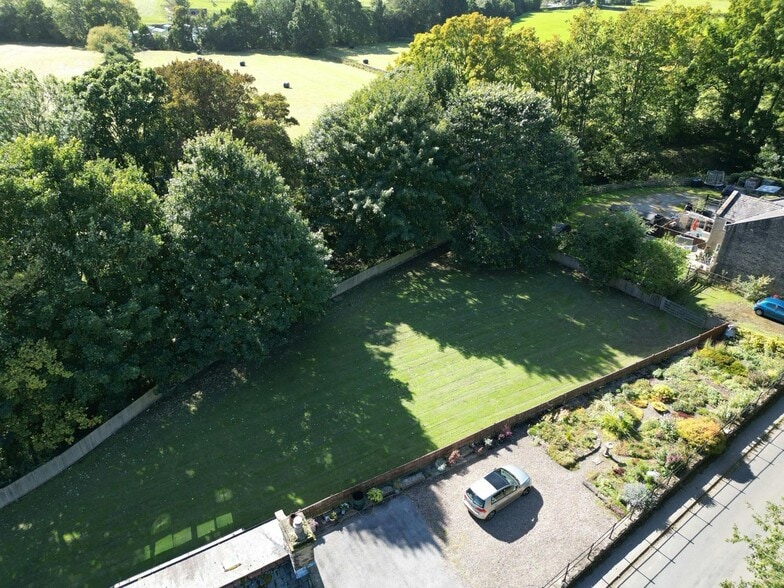 5 Nidd Vw, Harrogate for sale - Aerial - Image 2 of 8