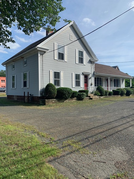 460 Granby Rd, South Hadley, MA for sale - Building Photo - Image 1 of 1