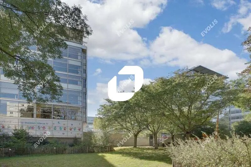 140 Avenue Jean Lolive, Pantin à louer - Photo du bâtiment - Image 3 de 53