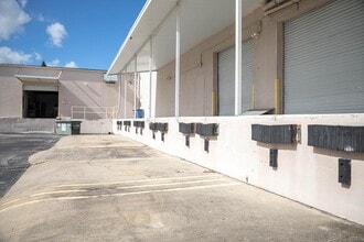 1185 Gooden Crossing, Largo, FL for lease Building Photo- Image 2 of 6