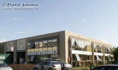 Industriel dans Bezons à louer - Photo du bâtiment - Image 2 de 6