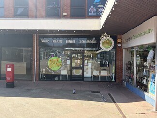 Plus de détails pour Moor St, Brierley Hill - Commerce de détail à louer