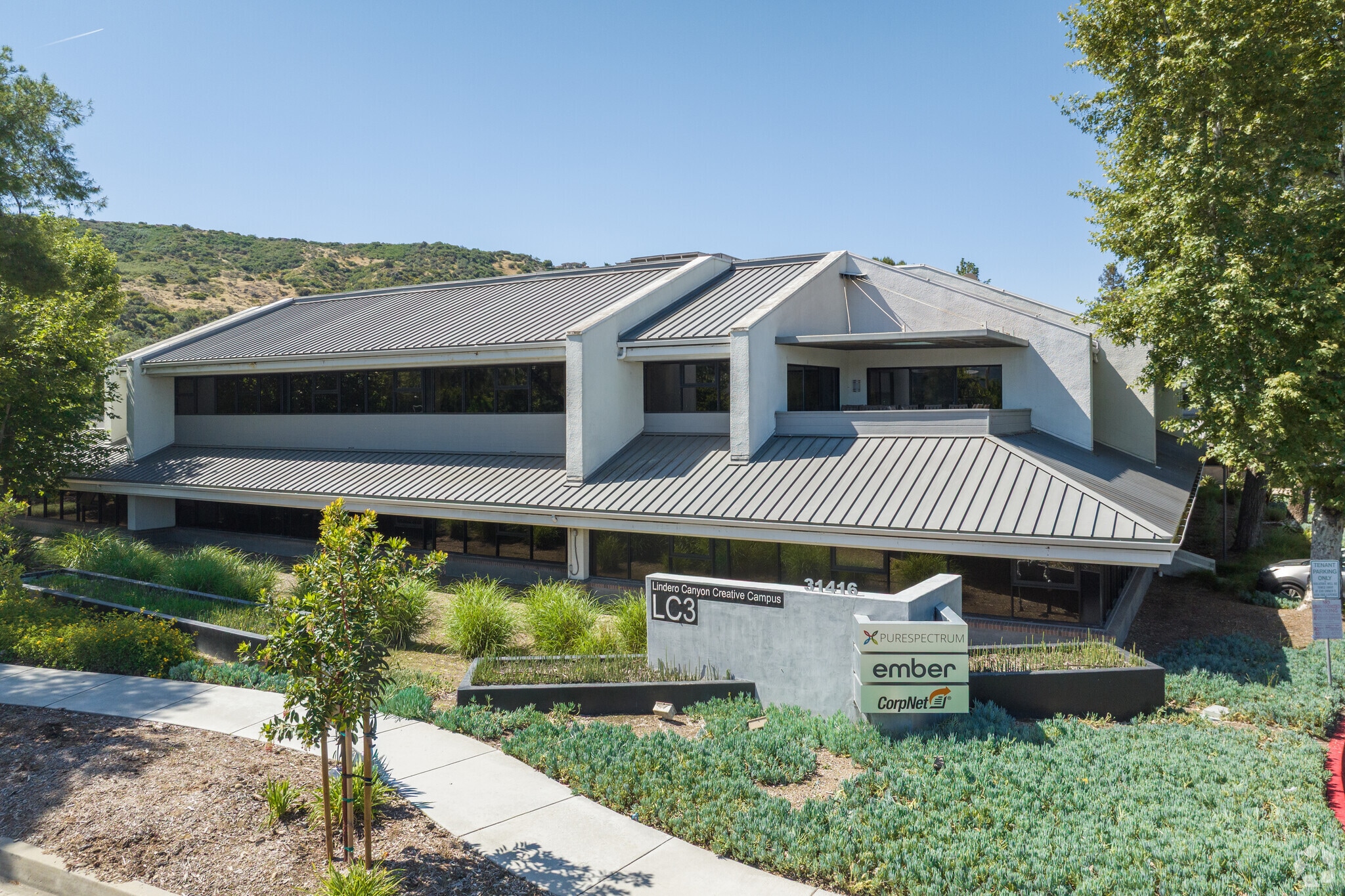 31416 Agoura Rd, Westlake Village, CA for lease Building Photo- Image 1 of 19