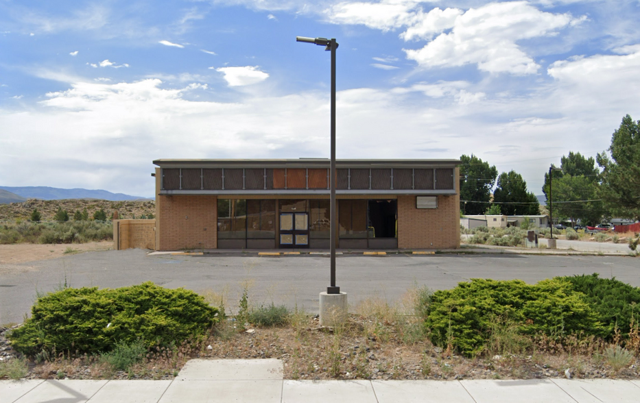 8995 Lemmon Dr, Reno, NV for sale - Building Photo - Image 1 of 5