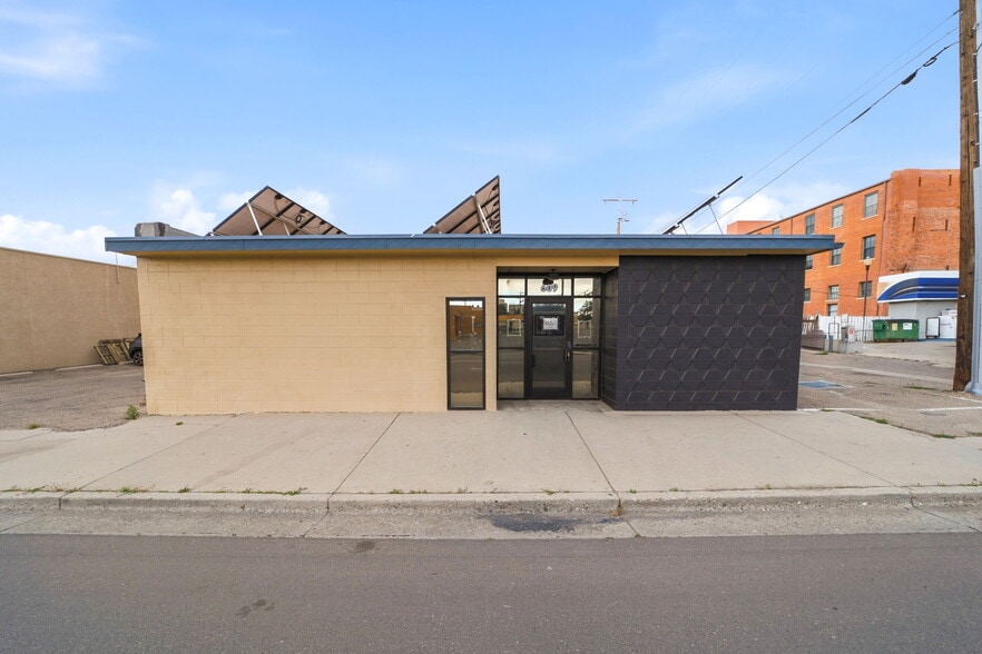 609 N Grand Ave, Pueblo, CO à vendre - Photo du bâtiment - Image 1 de 57