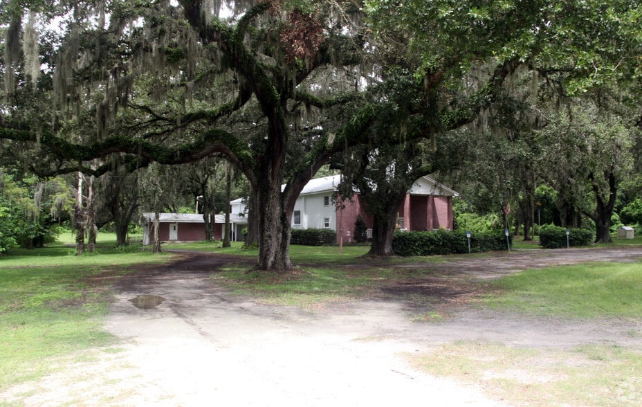 8910 N 301 Hwy, Tampa, FL à vendre - Photo principale - Image 2 de 8