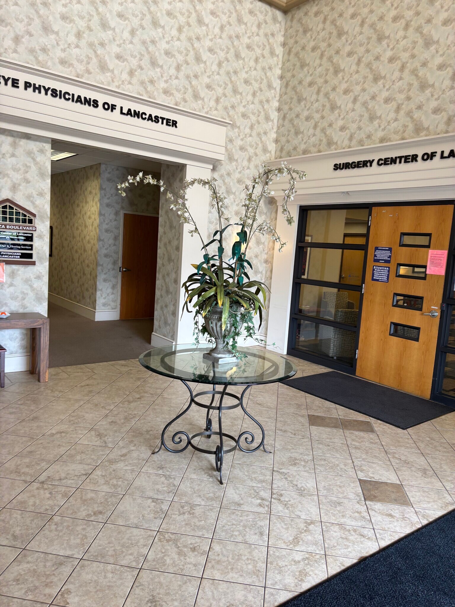 810 Plaza Blvd, Lancaster, PA for lease Interior Photo- Image 1 of 3