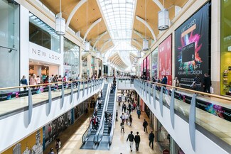 Plus de détails pour 62 Queen St, Cardiff - Commerce de détail à louer