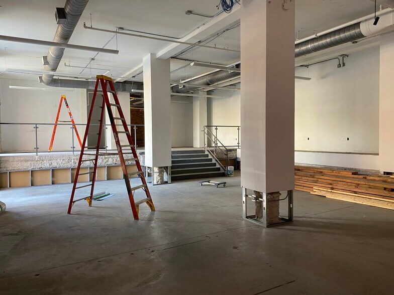 833 W Jackson Blvd, Chicago, IL à louer - Photo intérieure - Image 2 de 11