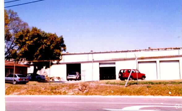7211 Anderson Rd, Tampa, FL for lease - Building Photo - Image 3 of 12