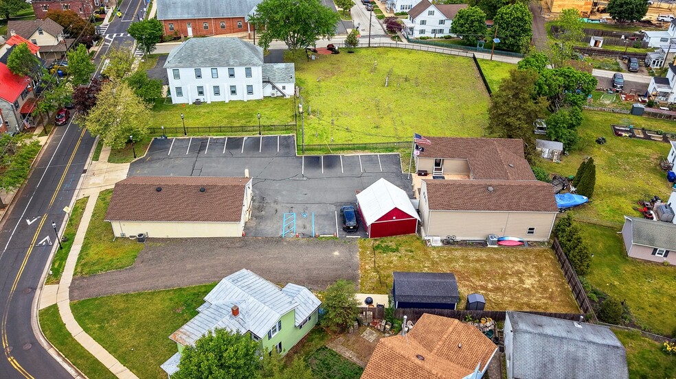 121 Main St, Vincentown, NJ à vendre - Photo du bâtiment - Image 3 de 47