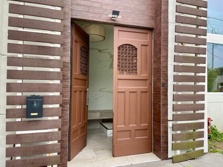 3335 W Lamar St, Houston, TX à louer - Photo du bâtiment - Image 3 de 29