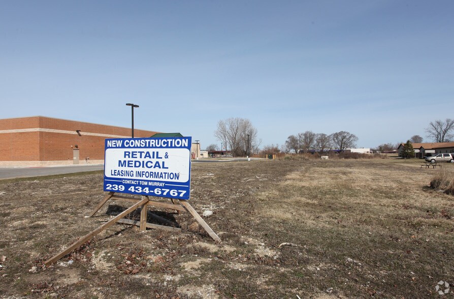 1420-1480 Wright Ave, Alma, MI for lease - Primary Photo - Image 1 of 3