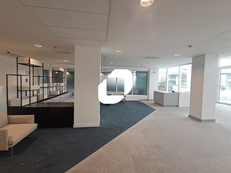 Bureau dans Rueil Malmaison à vendre - Photo intérieure - Image 3 de 21
