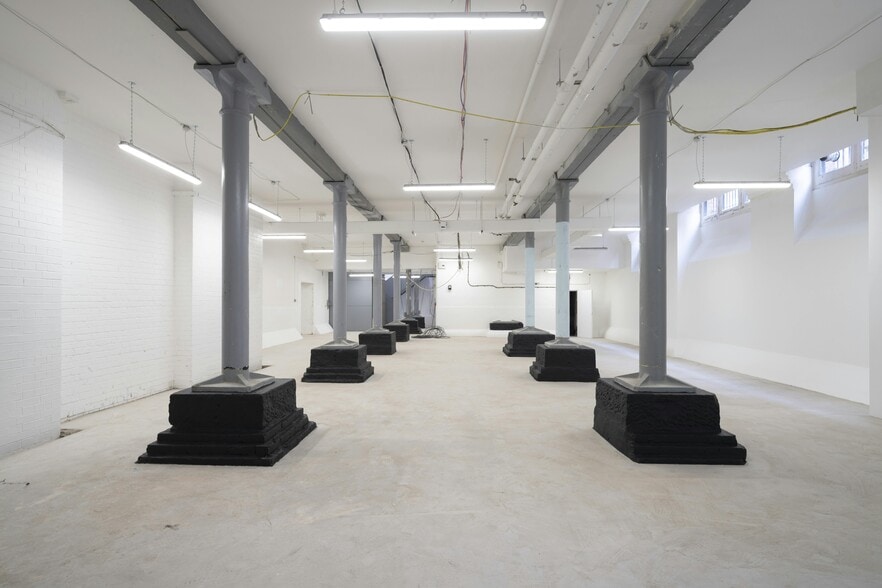 10 Northburgh St, London for lease - Building Photo - Image 2 of 13