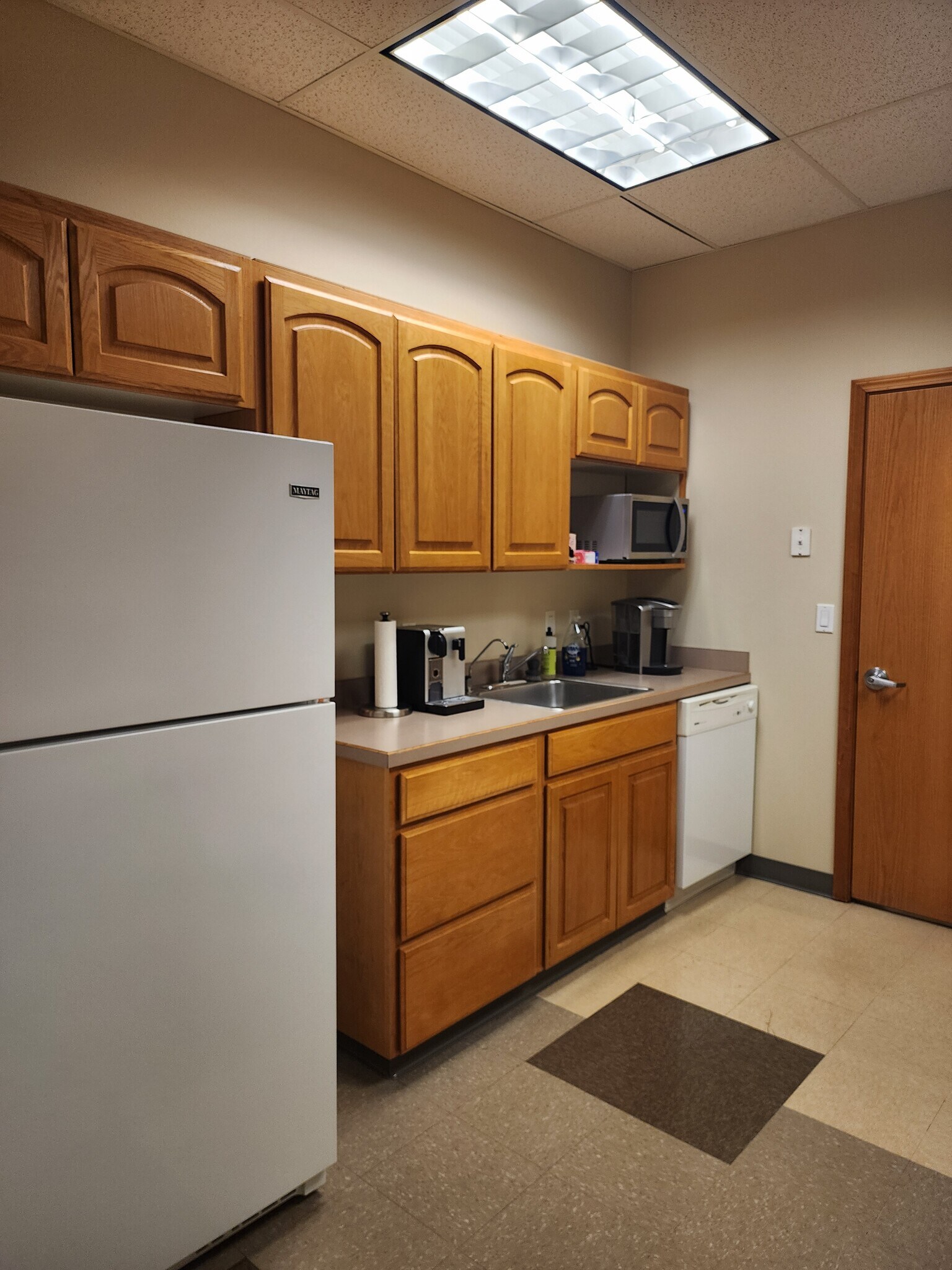 2805 Saint Andrews Loop, Pasco, WA for lease Interior Photo- Image 1 of 4