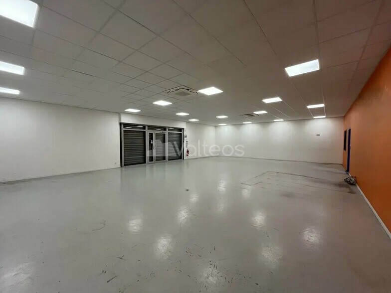 Office in Toulouse for lease - Interior Photo - Image 3 of 7