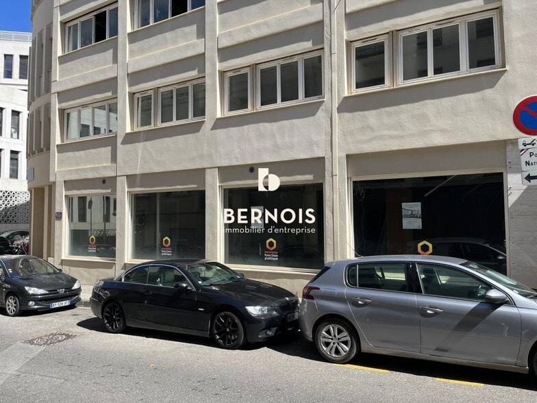 Office in Toulon for lease - Building Photo - Image 3 of 5