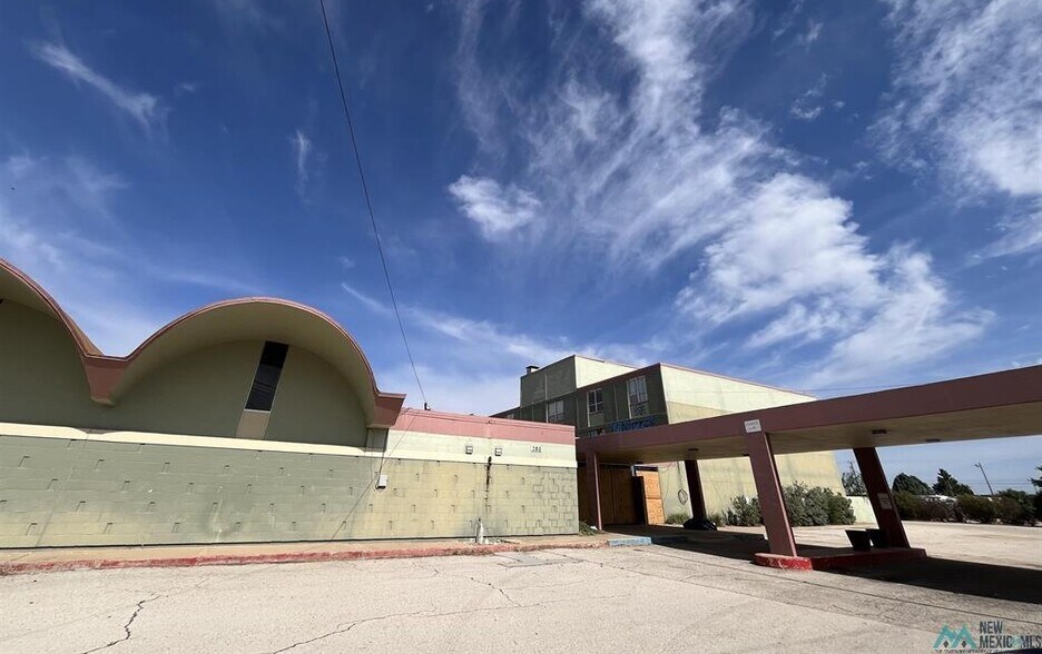 200 S Linam St, Hobbs, NM à vendre - Photo du bâtiment - Image 2 de 4