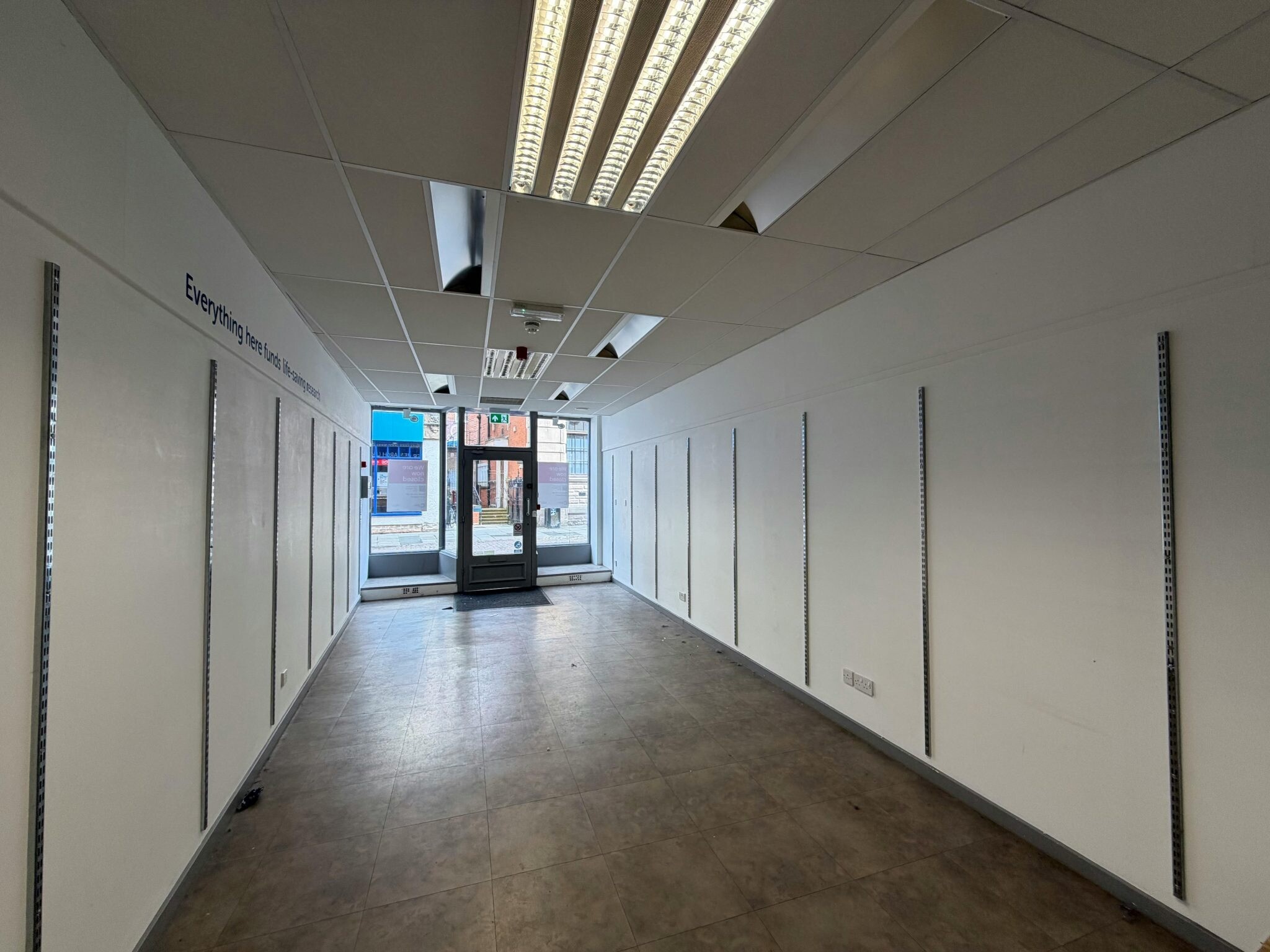 26 Stodman St, Newark for lease Interior Photo- Image 1 of 4