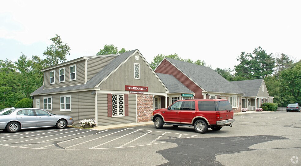 115 Indian Rock Rd, Windham, NH à louer - Photo du bâtiment - Image 2 de 50