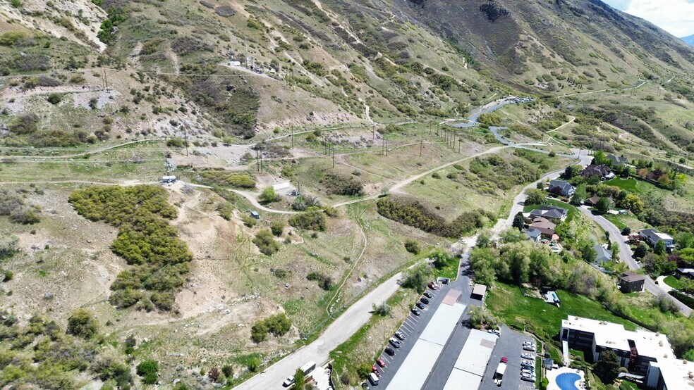 1215 Terrace Drive, Provo, UT à vendre - Aérien - Image 2 de 2