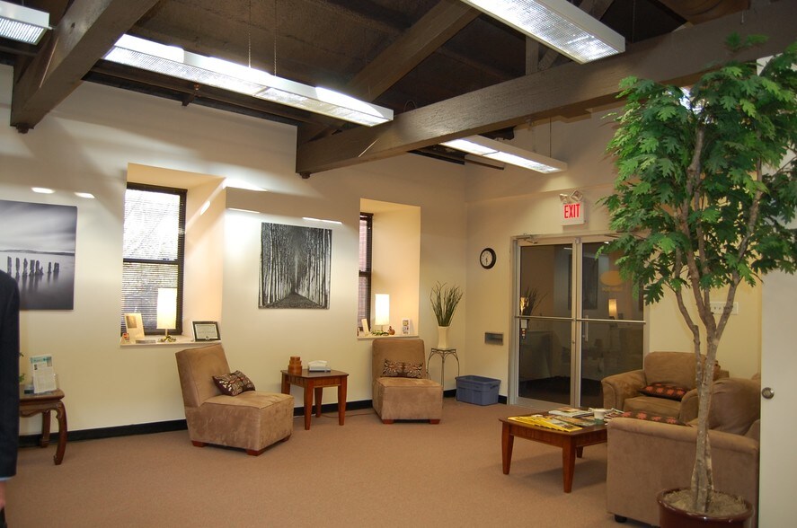 3901 Main St, Philadelphia, PA à vendre - Photo du bâtiment - Image 3 de 8