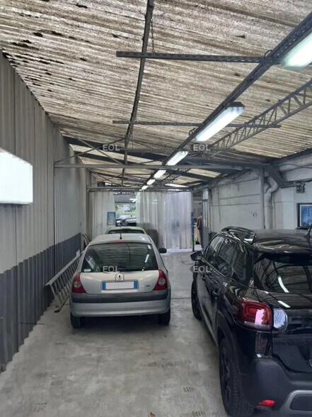 Industrial in Livry-Gargan for sale - Building Photo - Image 2 of 4