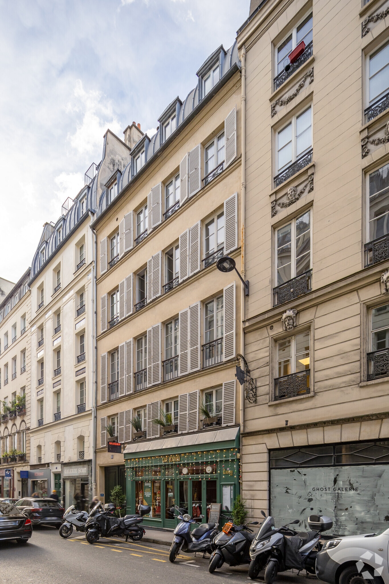 9 Rue De Miromesnil, Paris à louer Photo principale- Image 1 de 2