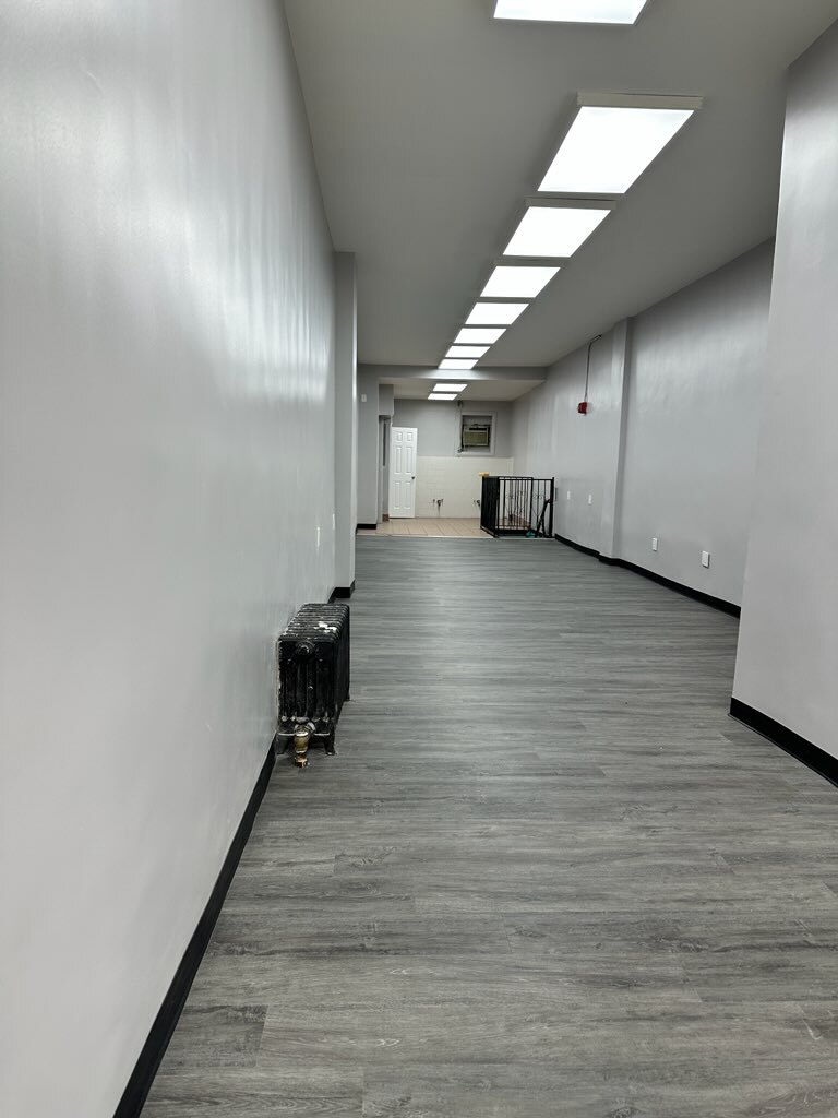 2391-2395 Grand Concourse, Bronx, NY for lease Interior Photo- Image 1 of 6