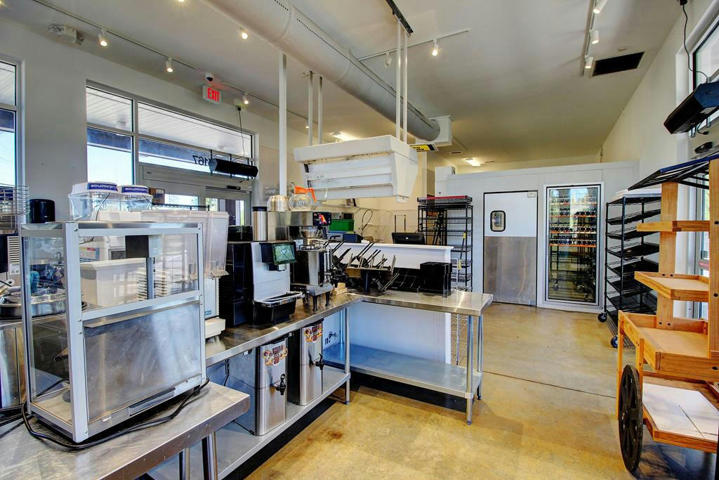 5167 S Brannon Stand Rd, Dothan, AL for sale Interior Photo- Image 1 of 4