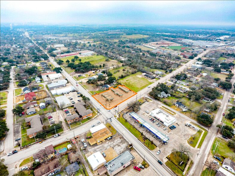 2100 S College Ave, Bryan, TX à vendre - Photo principale - Image 1 de 13